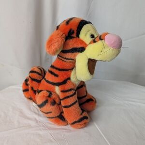 Vintage Walt Disney Company Winnie The Pooh Tigger Plush